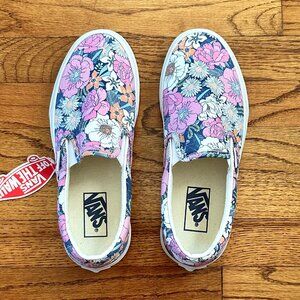 Vans retro floral classic slip on shoes, 7W/5.5M